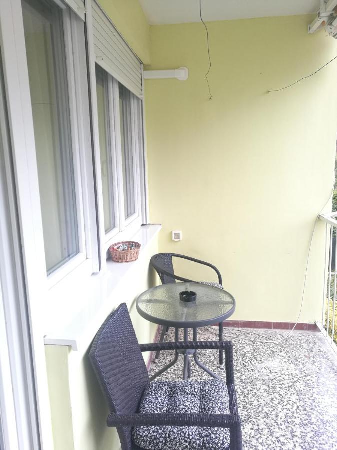 Pretty Big Double Bed Room With Balcony Сплит Екстериор снимка
