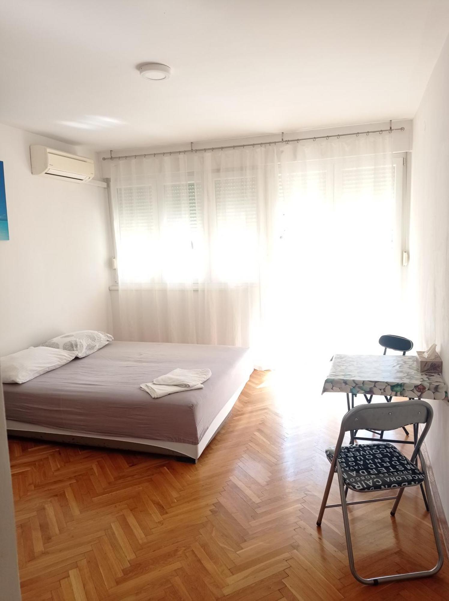 Pretty Big Double Bed Room With Balcony Сплит Екстериор снимка